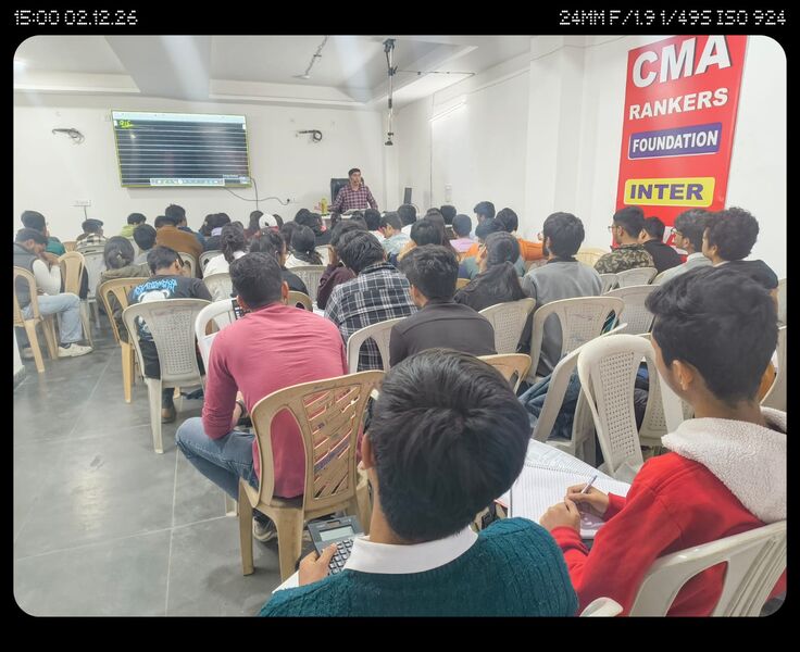 Live CMA classroom session at CMA Rankers, Laxmi Nagar